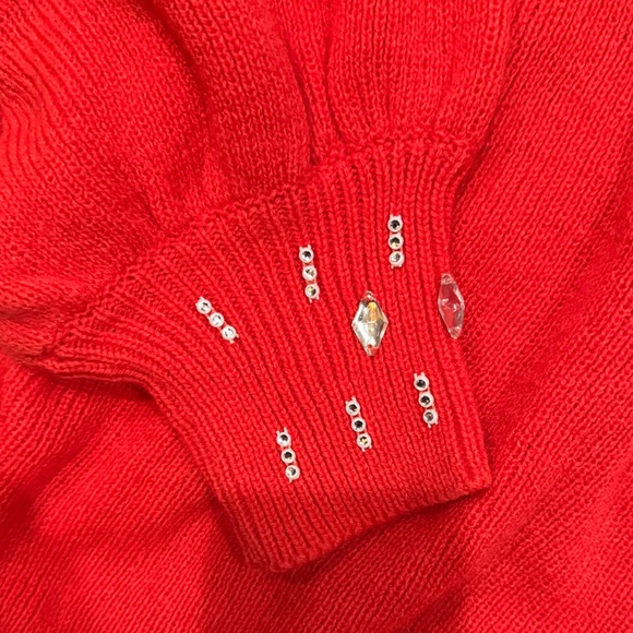Maurada Chic Red Sweater with Jeweled Accents size Large - Picture 4 of 6